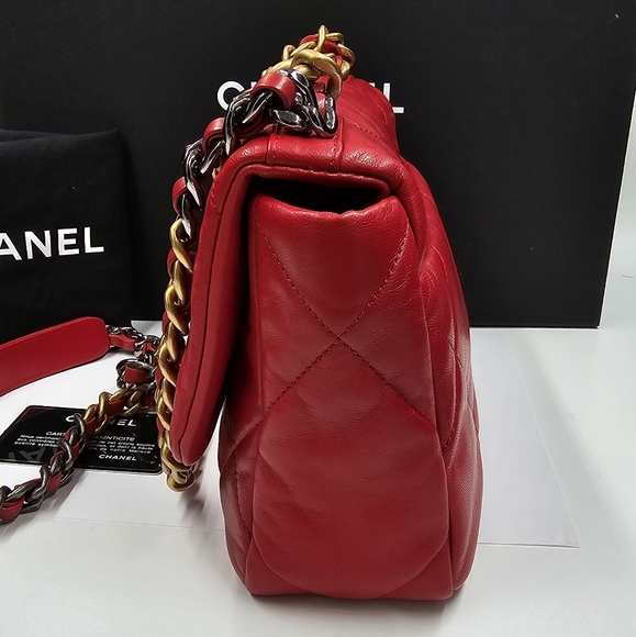 Chanel 19 small - Picture 3 of 16